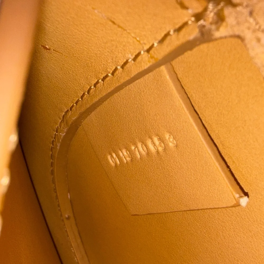 CHLOE Tess Calfskin Leather Crossbody Bag in Bleached Brown w Gold Hardware EUC - Picture 13 of 16